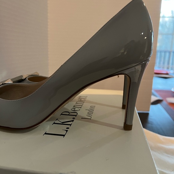 LK Bennett Grey Patent Leather Heels - Picture 7 of 7